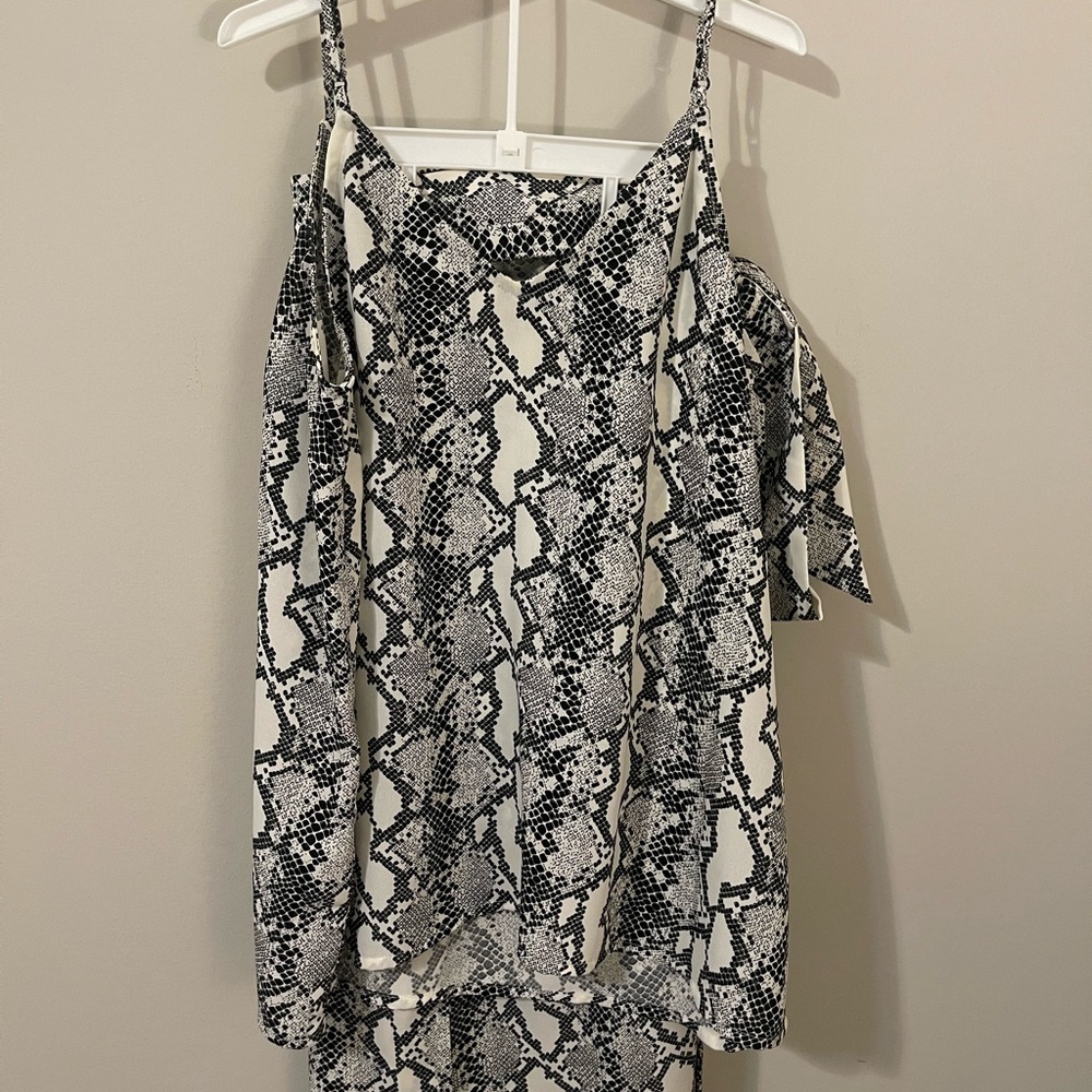 @Kathleenbarnes Amazon The Drop Python Set - image 6